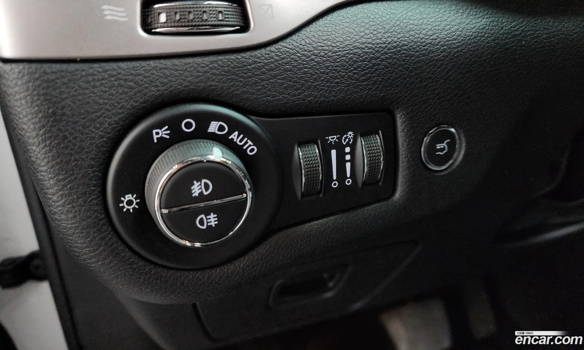 Jeep Cherokee 2021 1C4PJMDB4MD188826 — 9