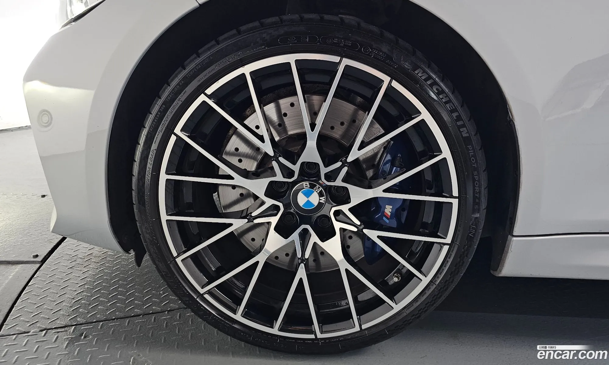 BMW M2 2019 — 26