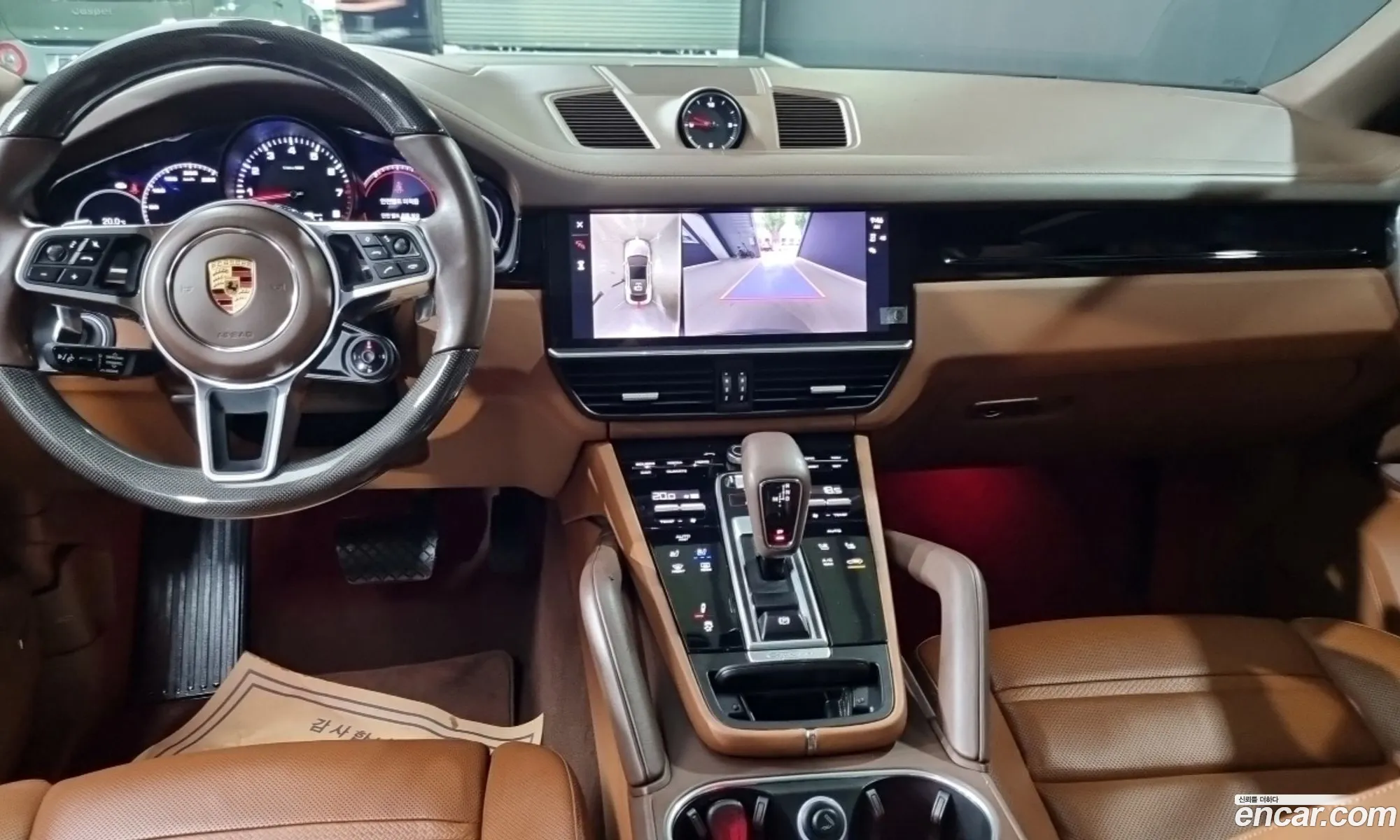 Porsche Cayenne 2022 — 11