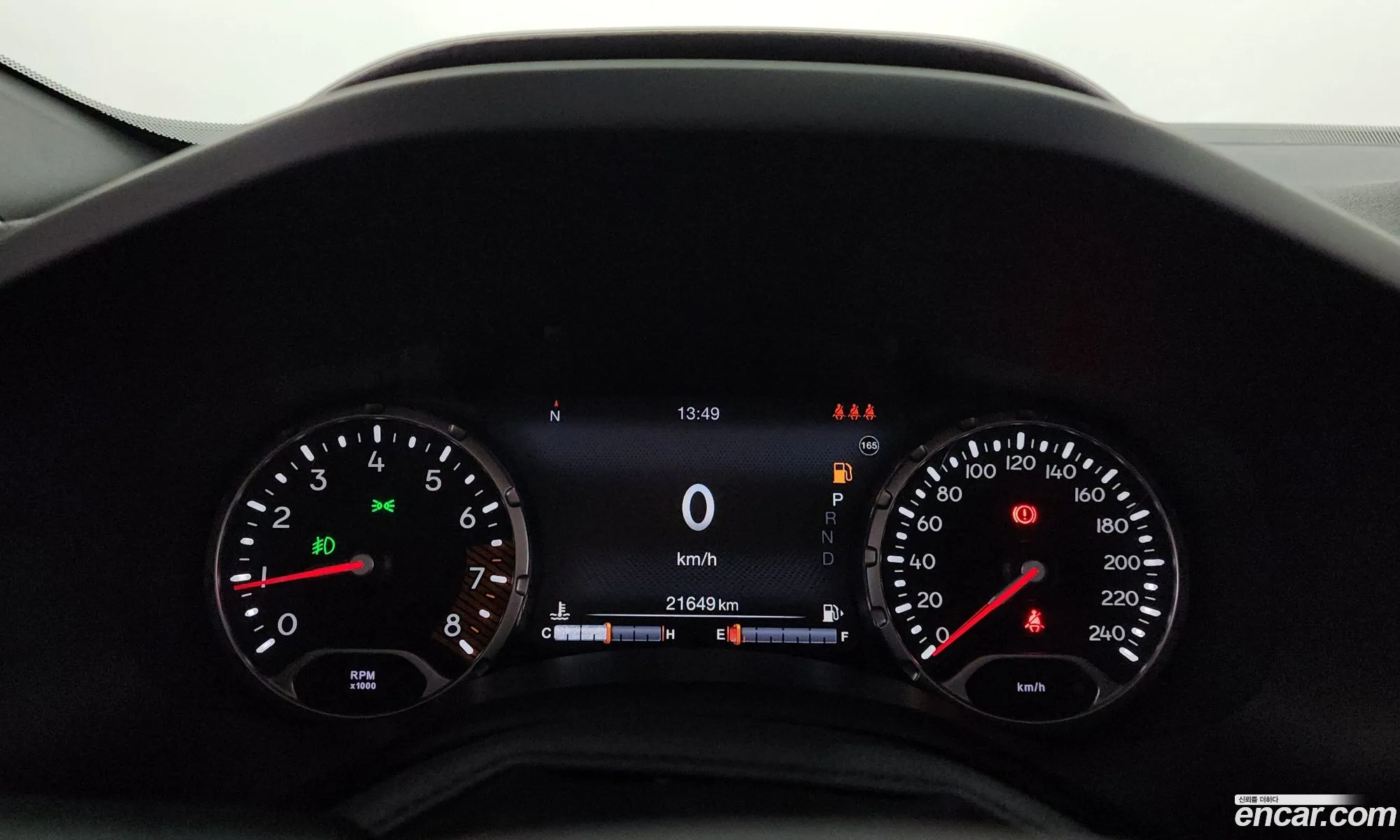 Jeep Renegade 2022 — 14