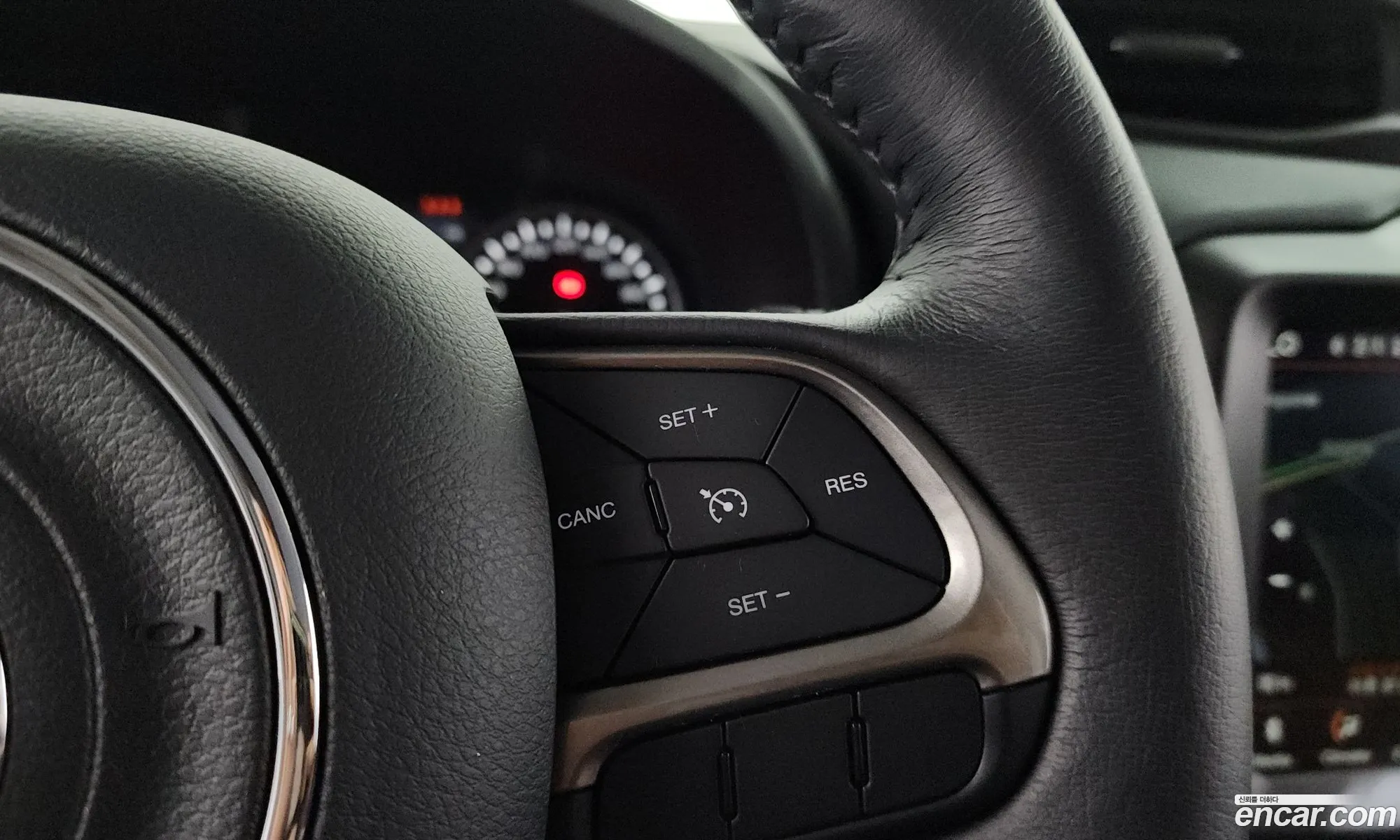 Jeep Renegade 2022 — 12