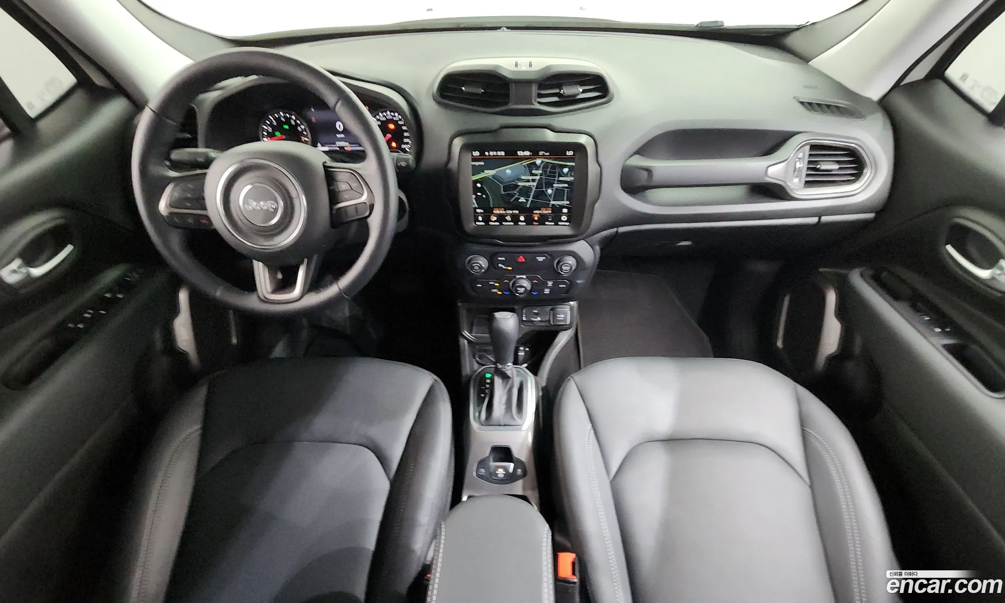 Jeep Renegade 2022 — 22