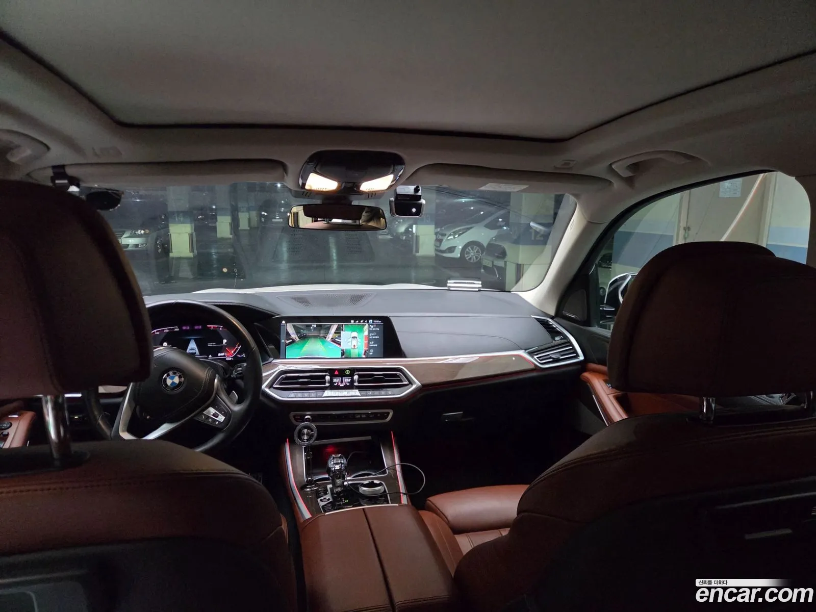 BMW X5 2021 — 7