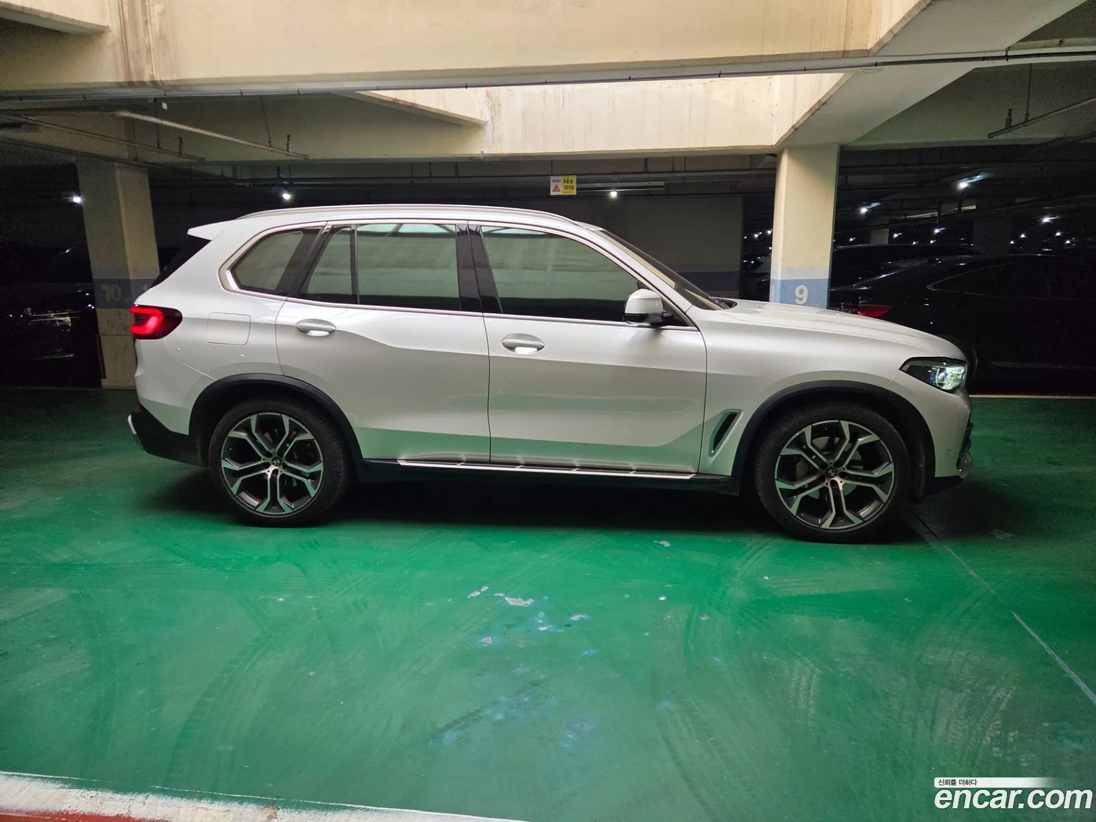 BMW X5 2021 — 6