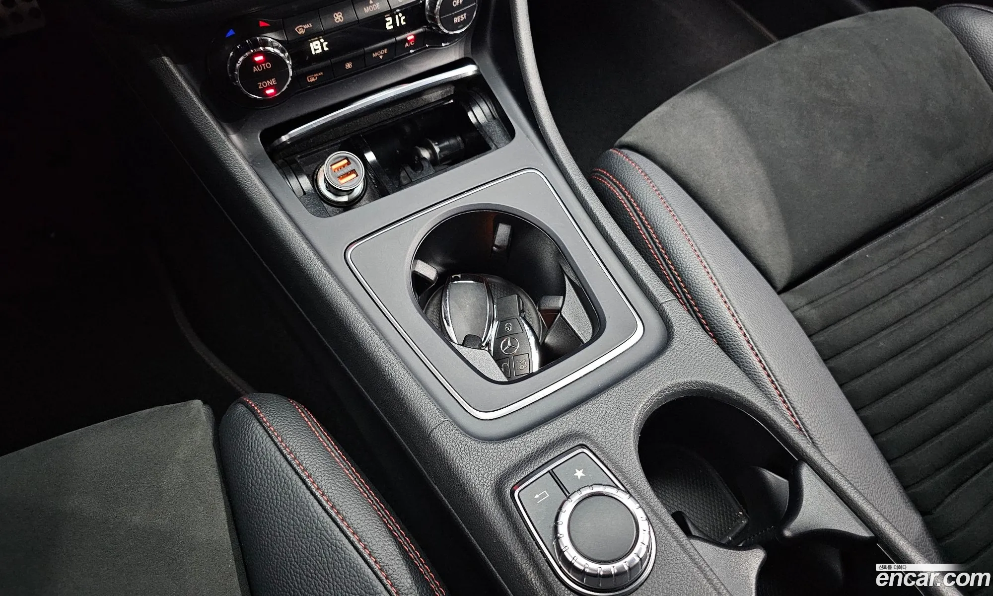Mercedes-Benz CLA-Class C117 2018 — 32