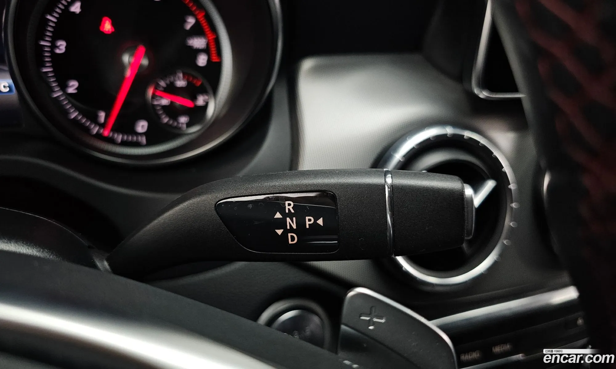 Mercedes-Benz CLA-Class C117 2018 — 11