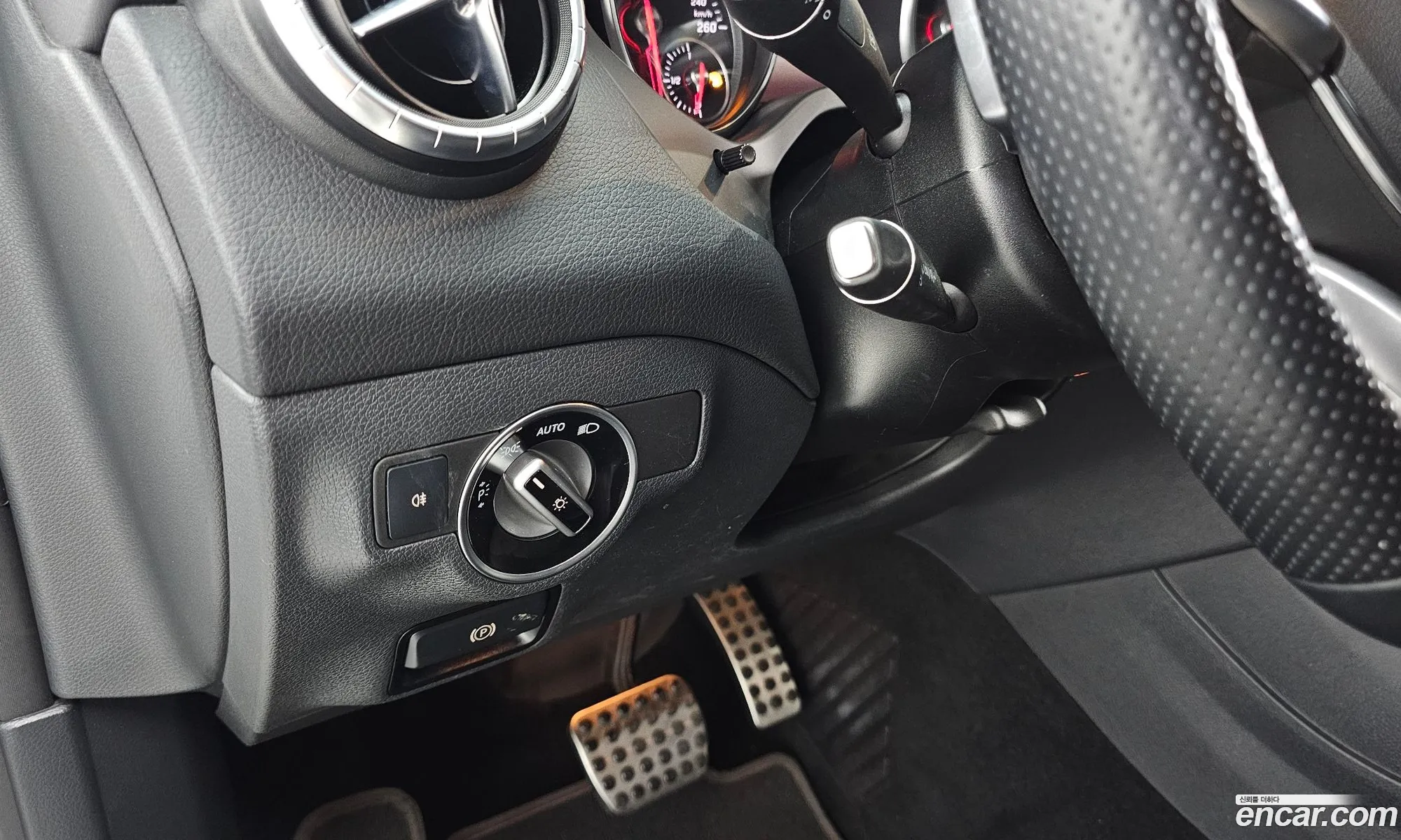 Mercedes-Benz CLA-Class C117 2018 — 9