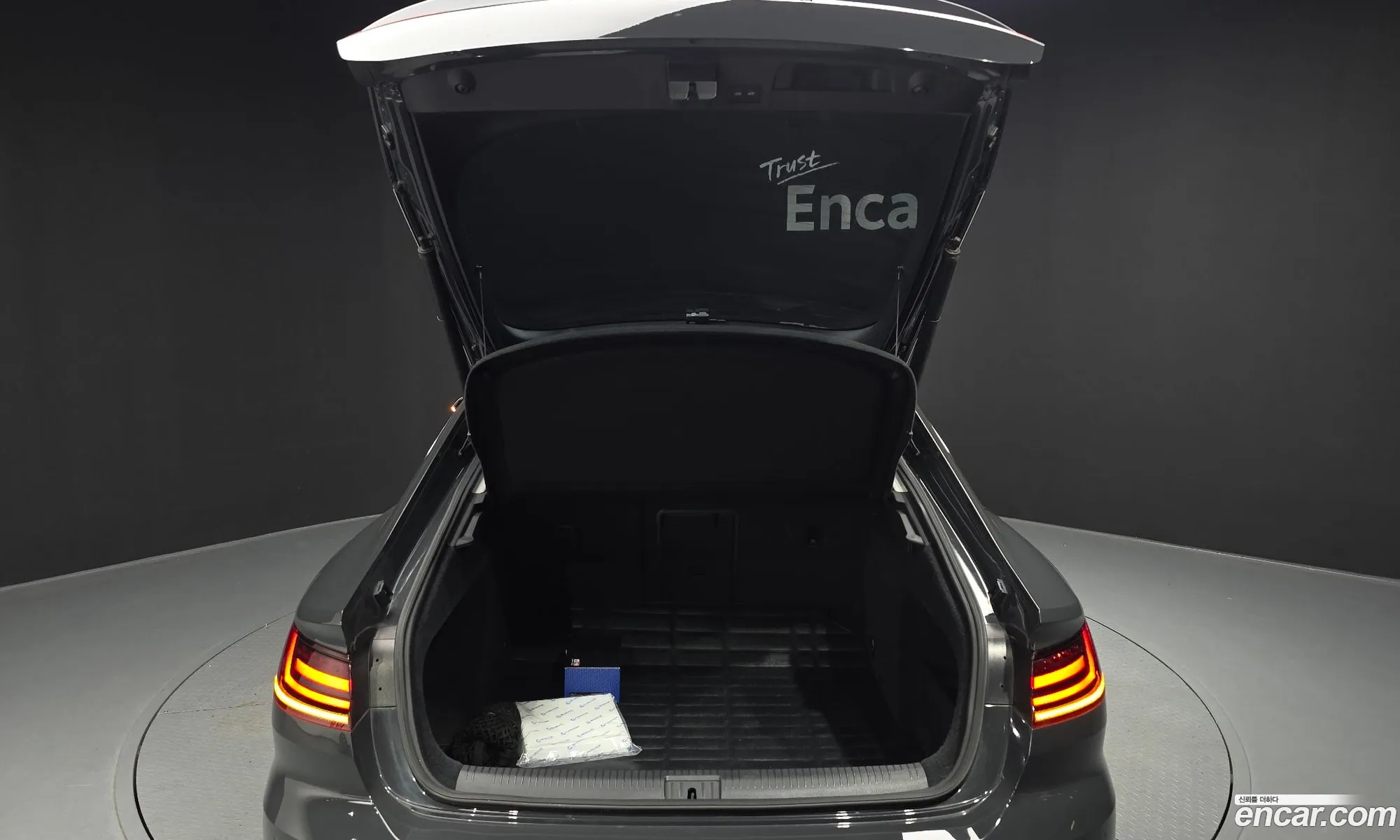 Volkswagen Arteon 2019 — 18