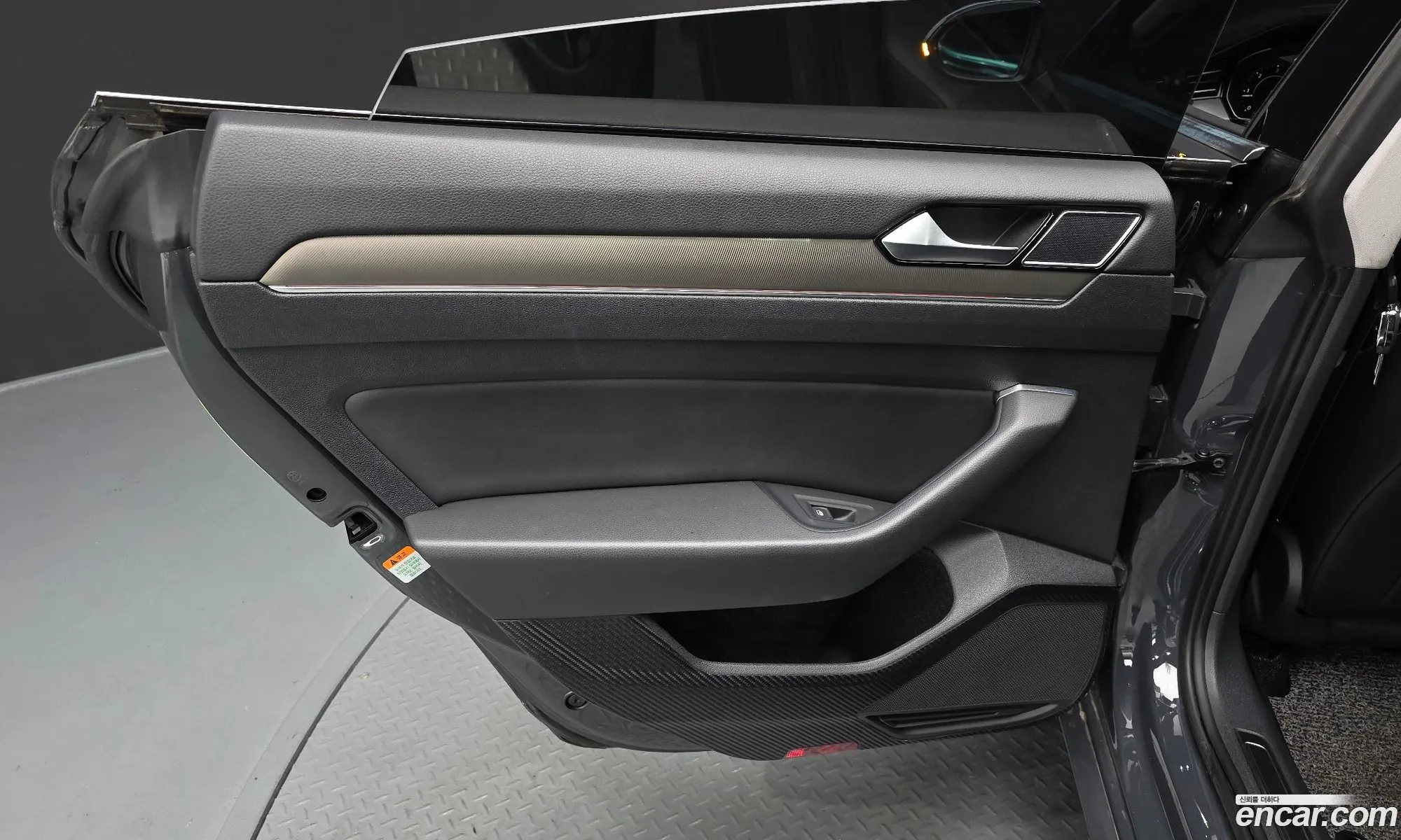 Volkswagen Arteon 2019 — 25
