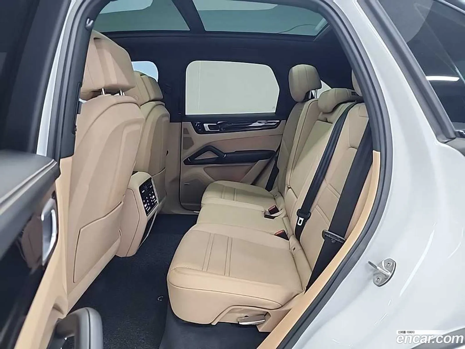 Porsche Cayenne 2021 — 13