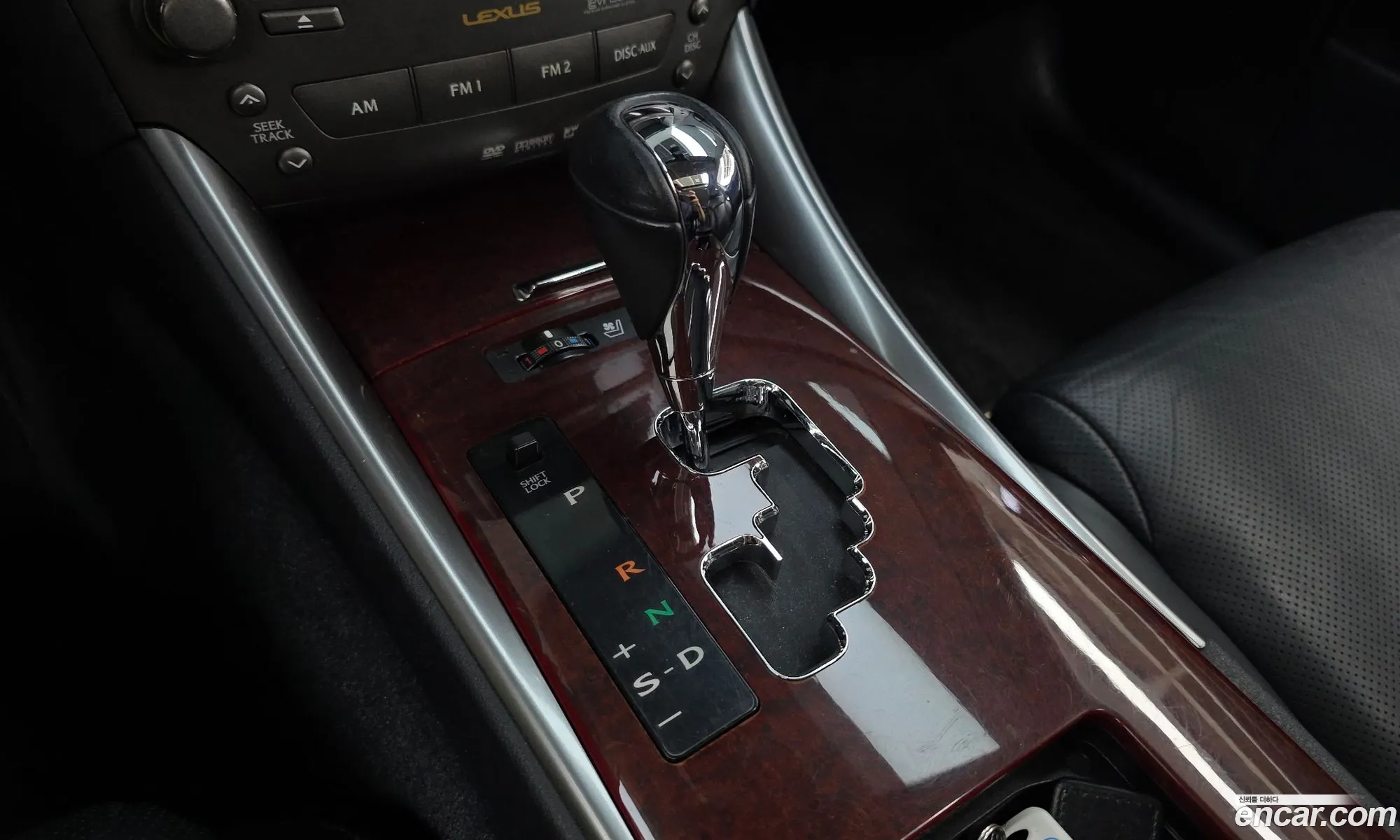 Lexus IS250 2008 — 4