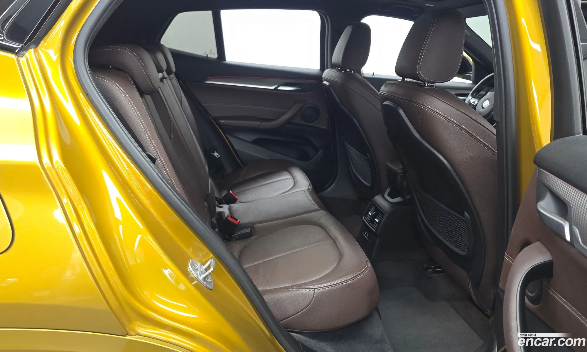BMW X2 2021 WBA11DF04M5S77529 — 9