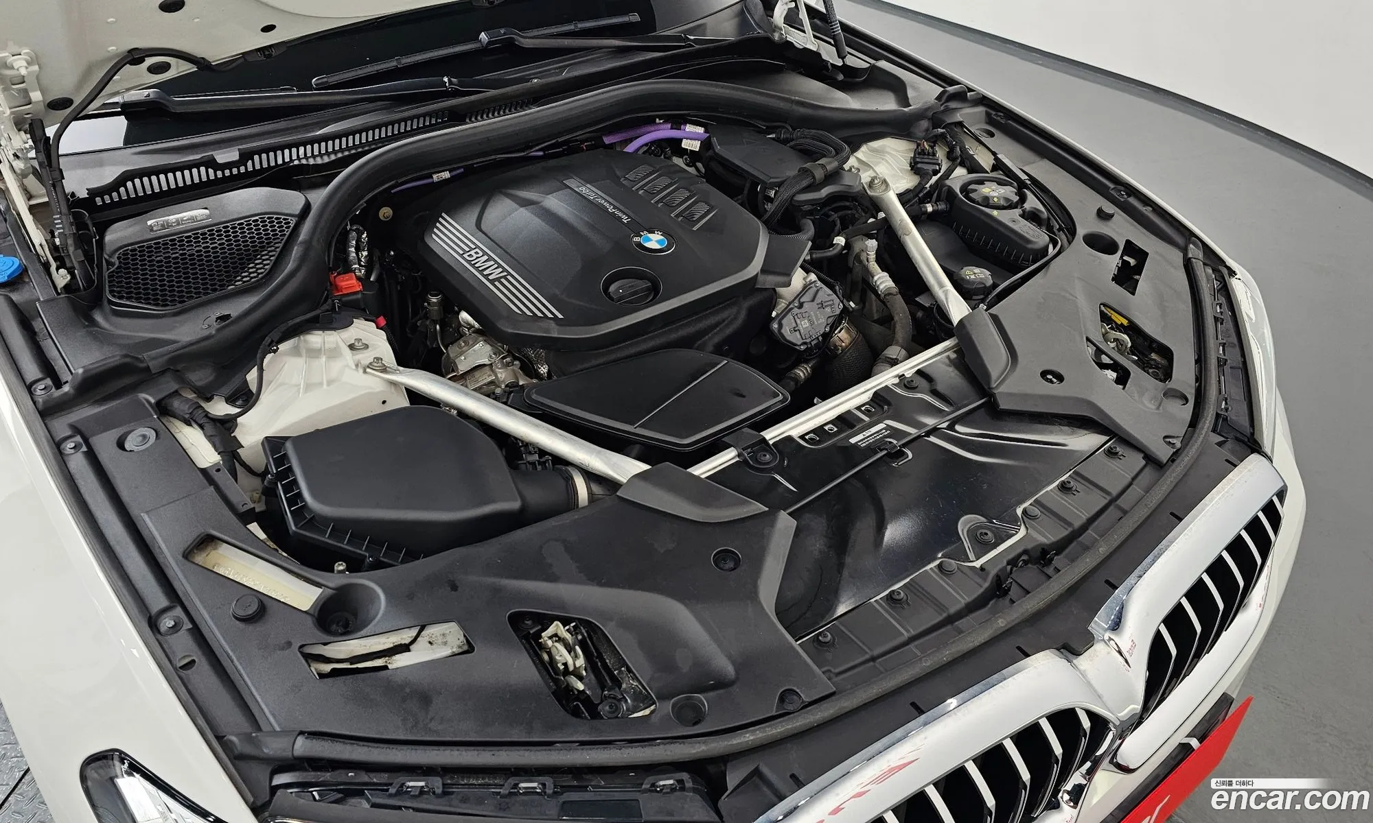 BMW 5 Series 2023 — 8