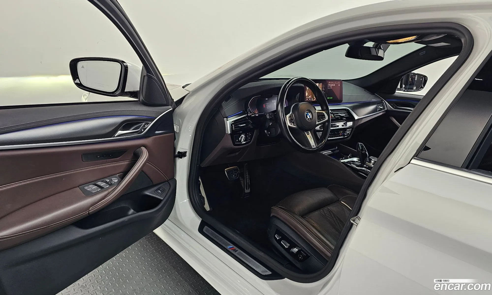 BMW 5 Series 2023 — 15