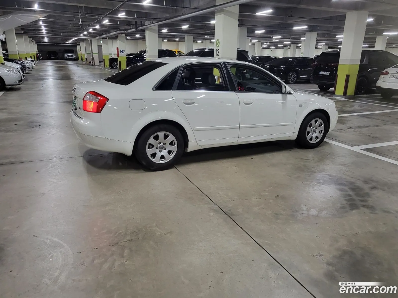Audi A4 2004 — 8