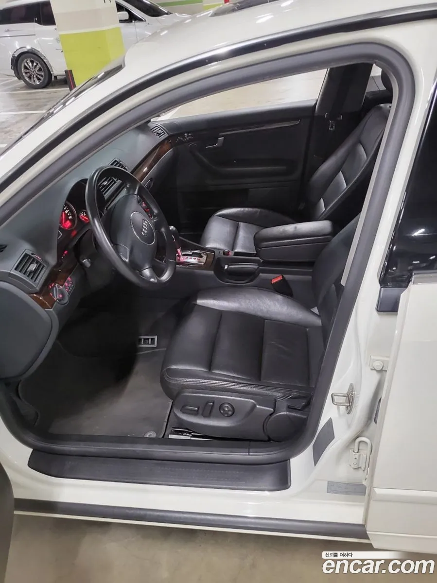 Audi A4 2004 — 6