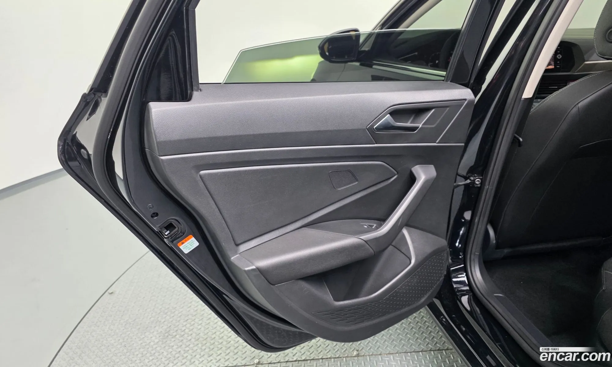 Volkswagen Jetta 7th Gen 2021 — 18