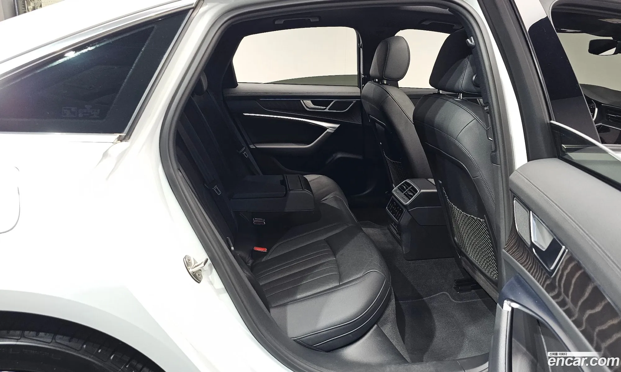 Audi A6 2021 WAUZZZF2XMN068189 — 21