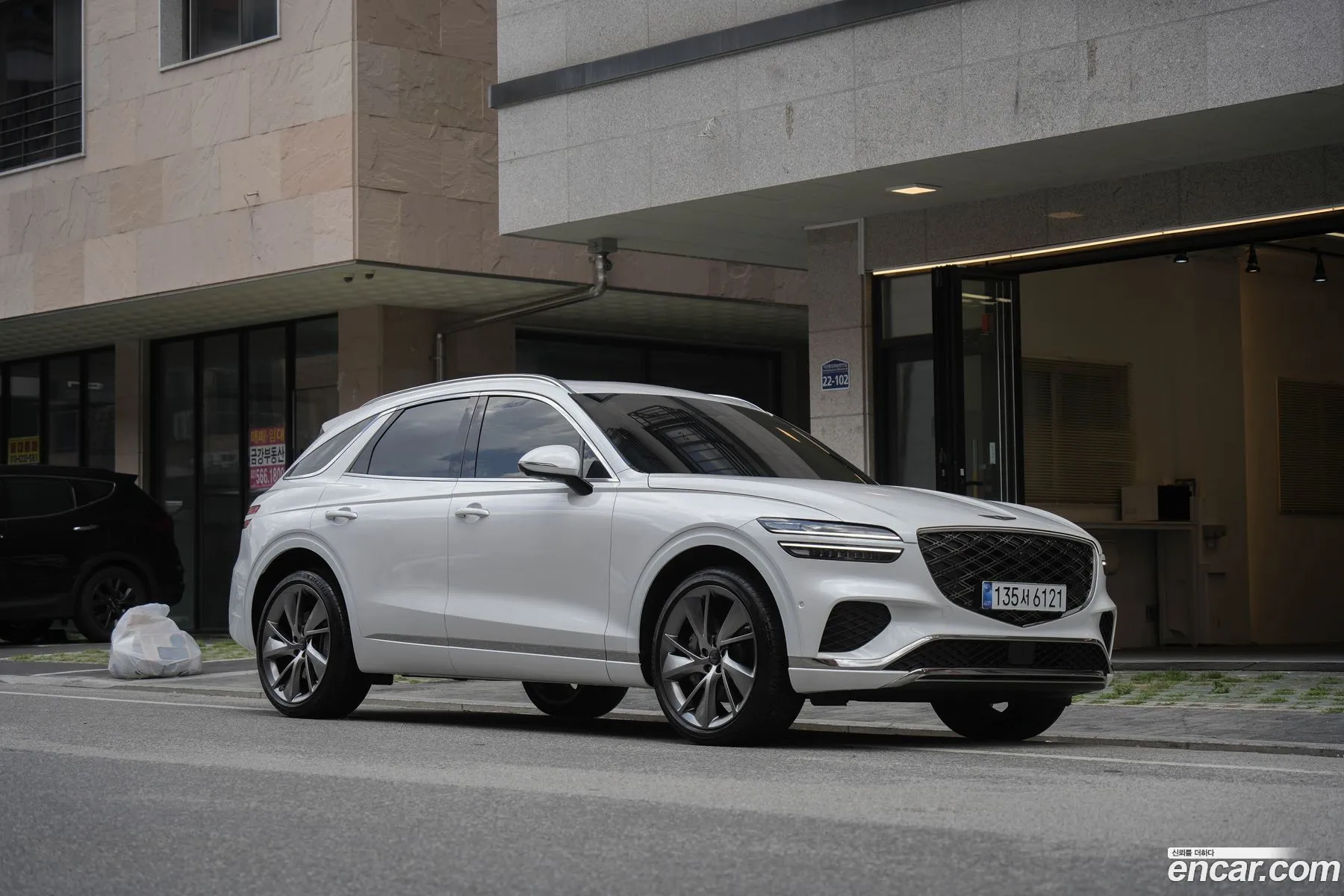 Genesis GV70 2025 — 3