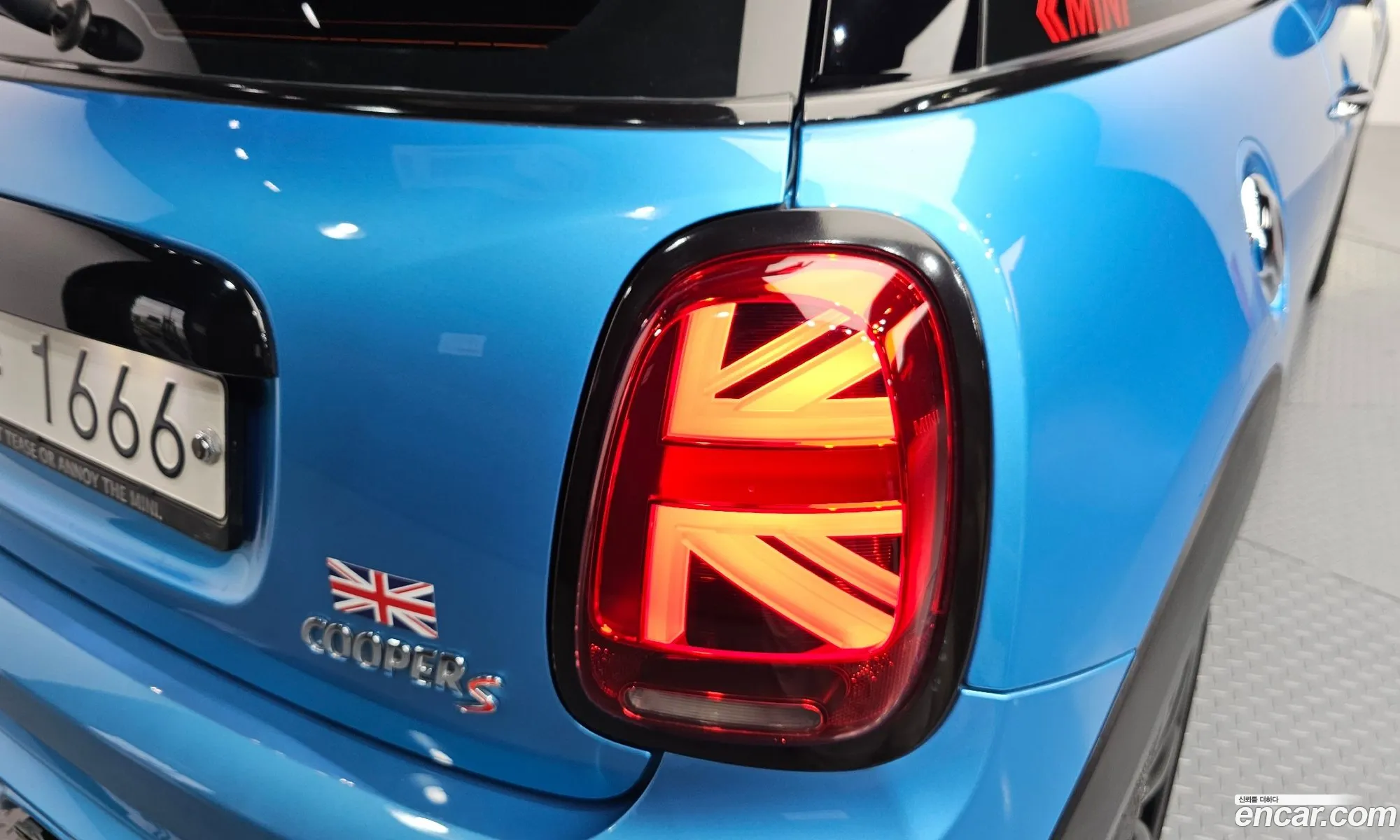 Mini Cooper S 2018 WMWXP7109KT878638 — 19