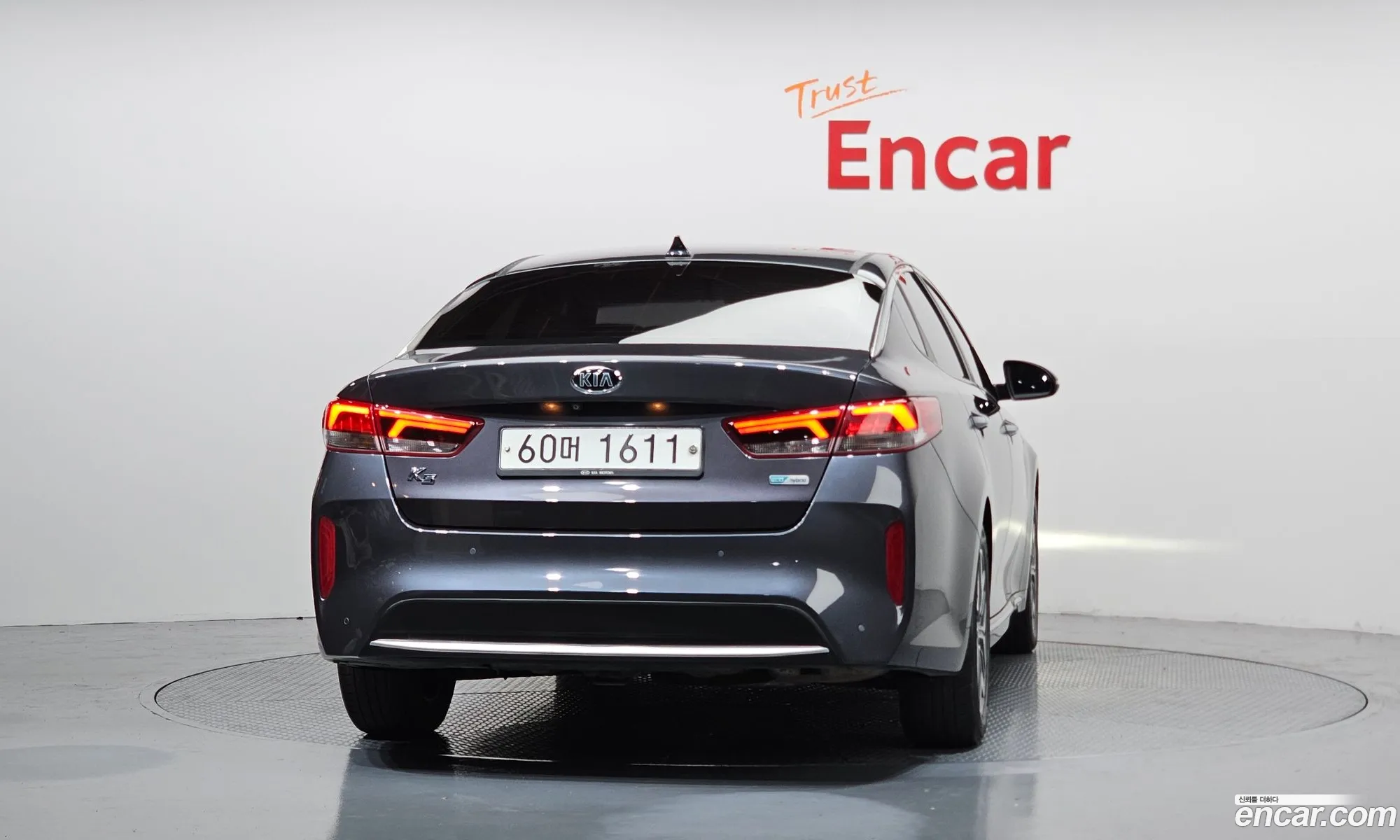 Kia K5 Hybrid 2018 — 3
