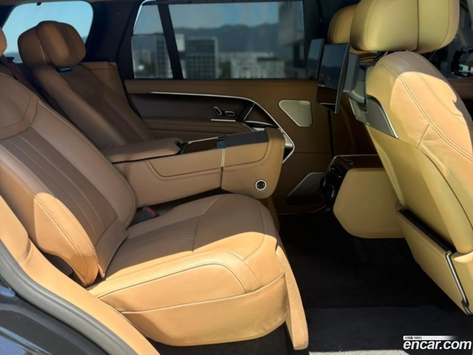 Land Rover Range Rover 2023 — 3