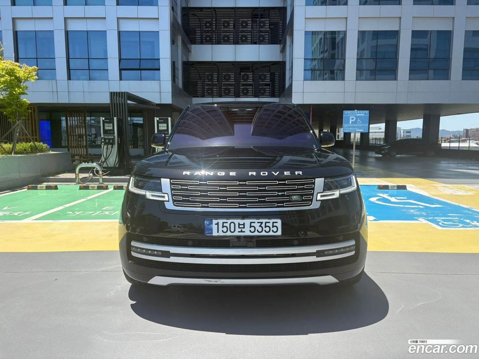 Land Rover Range Rover 2023 — 15