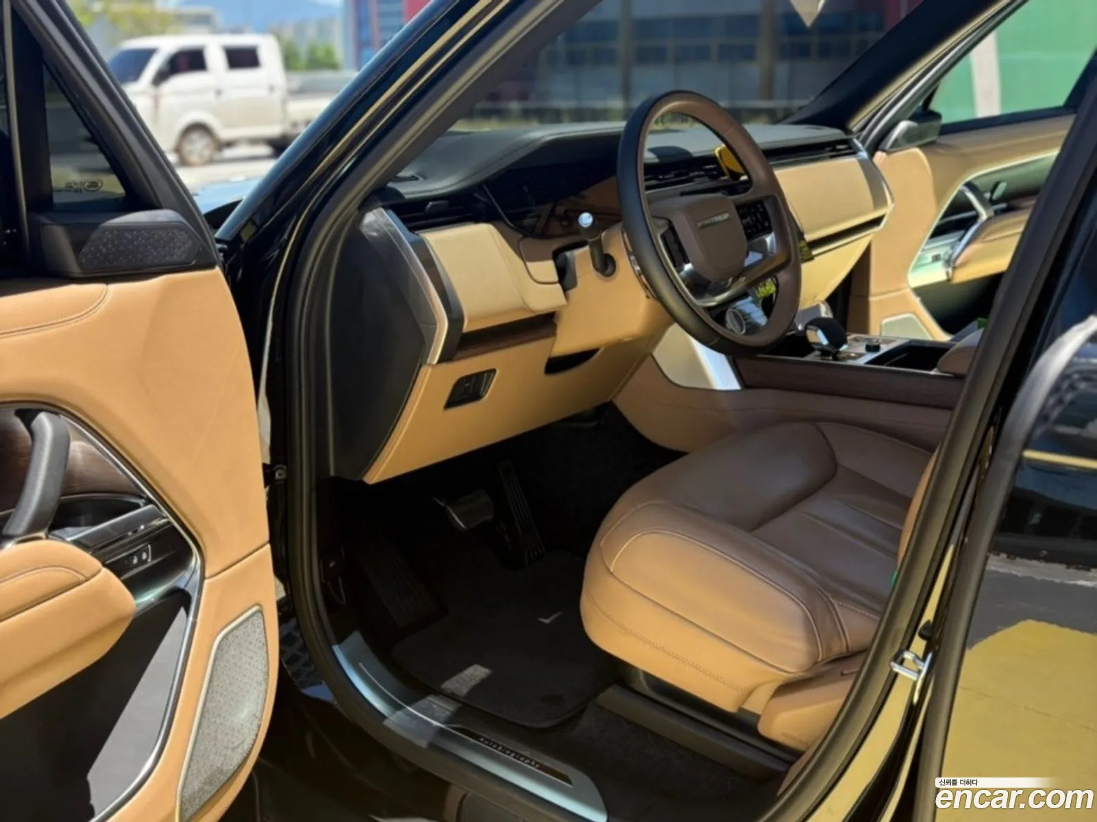 Land Rover Range Rover 2023 — 5