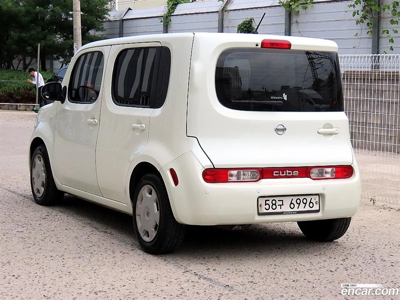 Nissan Cube 2011 — 4