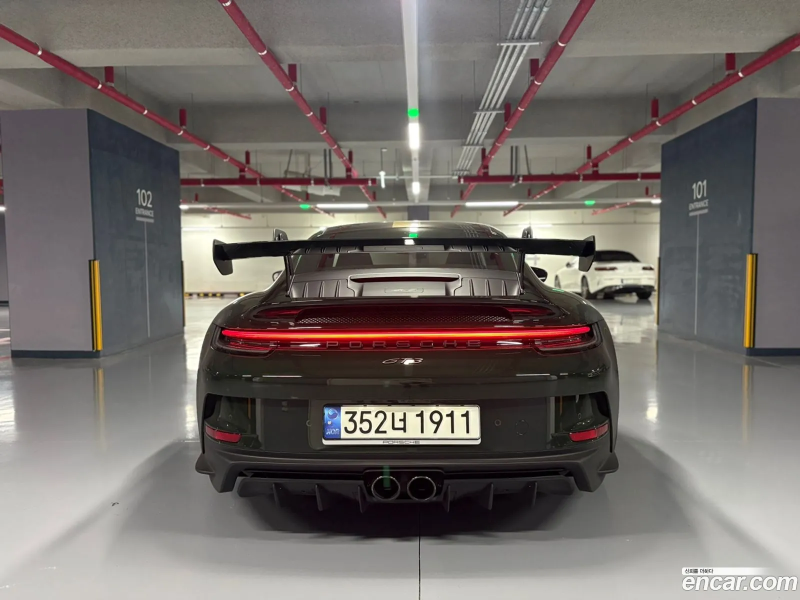 Porsche 911 2022 — 15