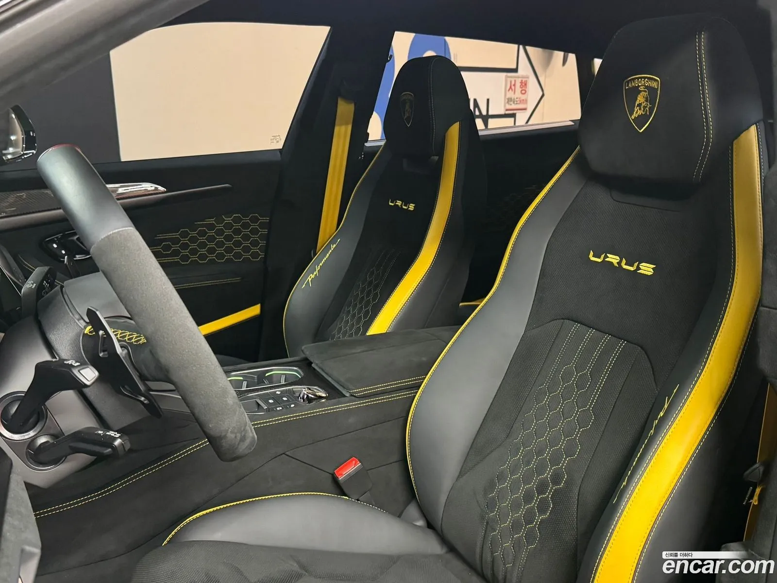 Lamborghini Urus 2024 — 4