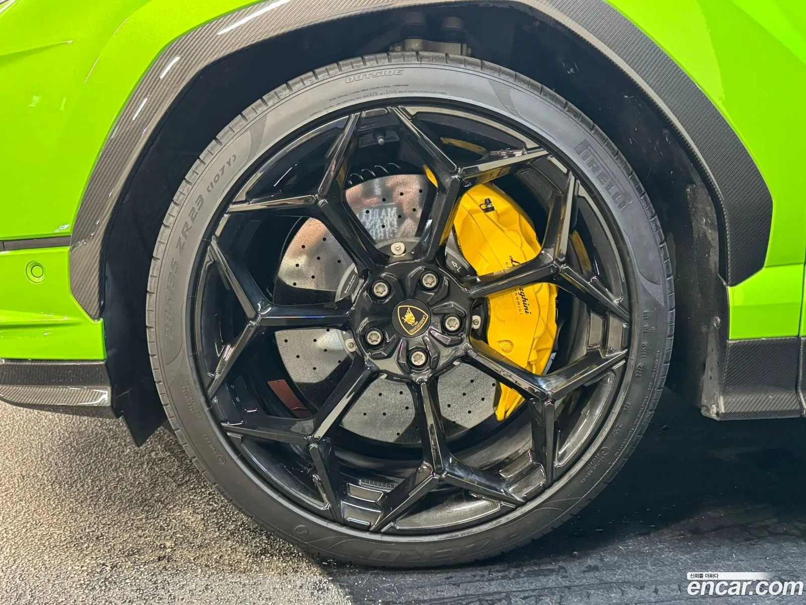 Lamborghini Urus 2024 — 8