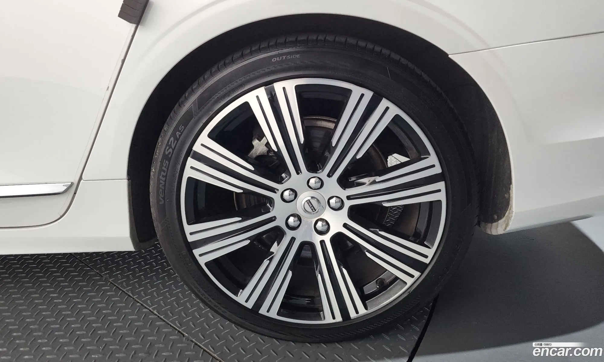 Volvo S90 2021 LVYPTBR0DMP208596 — 35