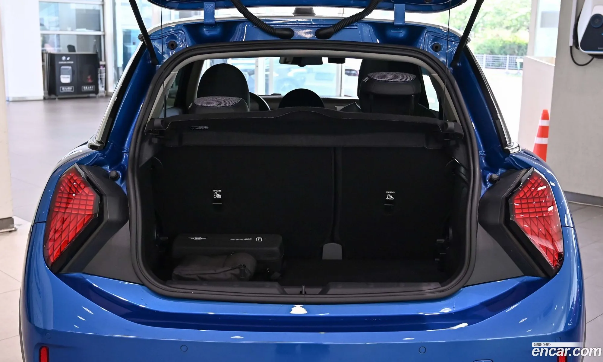 Mini Cooper C 2025 — 13