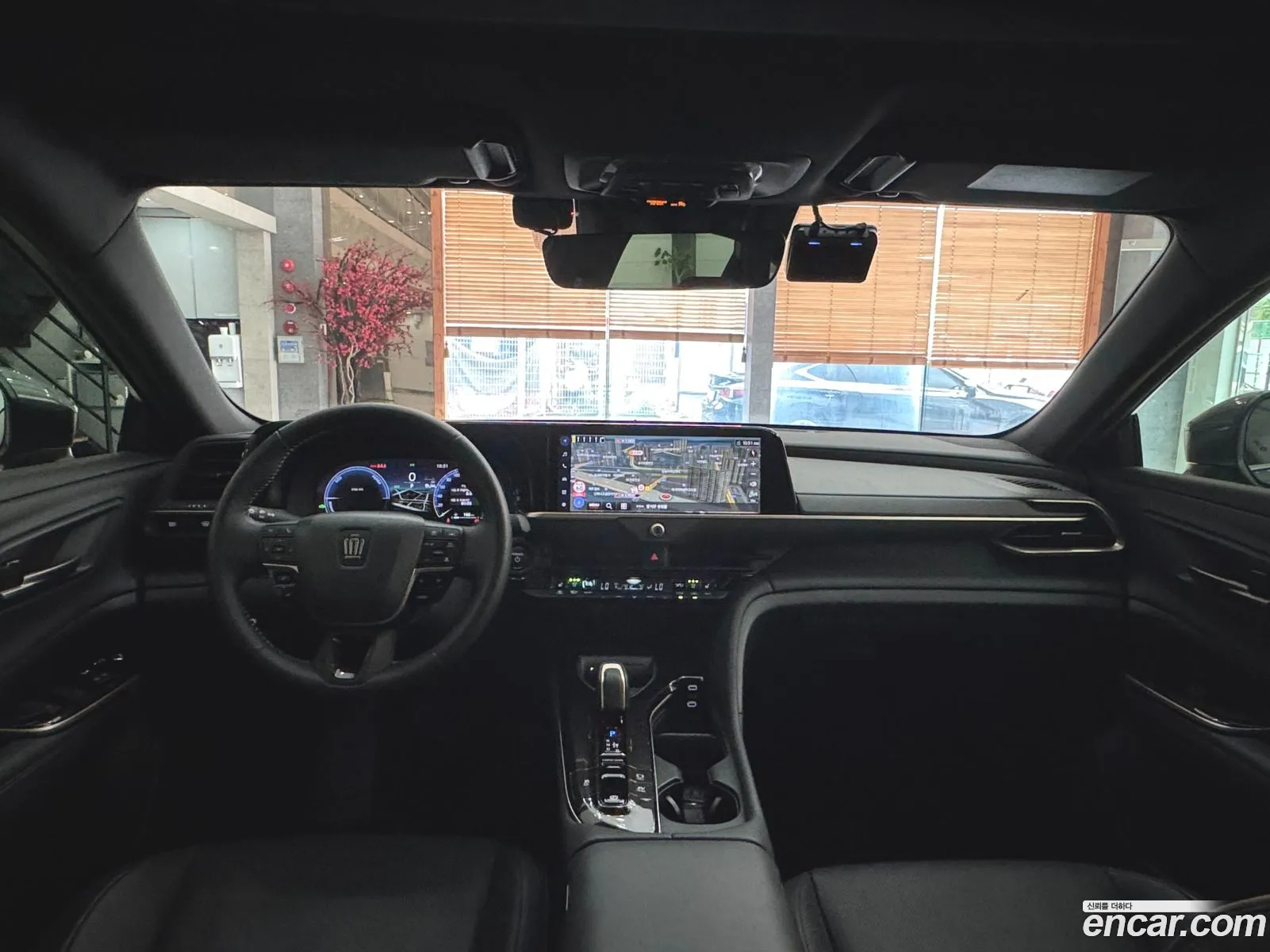 Toyota Crown Crossover 2024 — 4