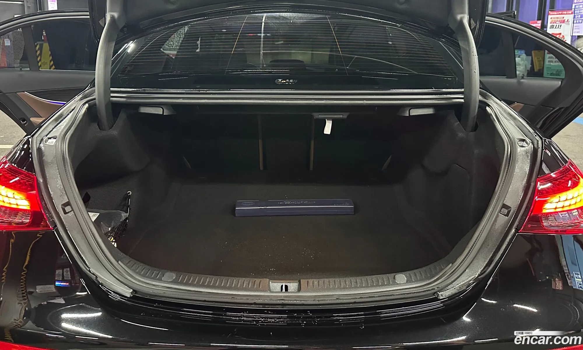 Mercedes-Benz E-Class W213 2023 — 6