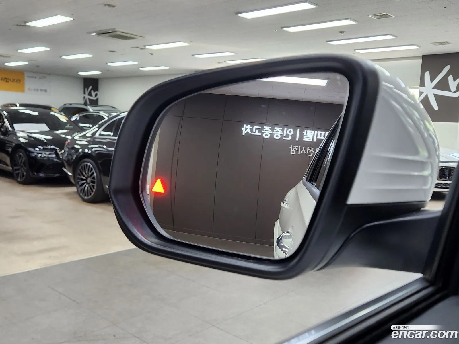 Mercedes-Benz GLS-Class X167 2025 — 13