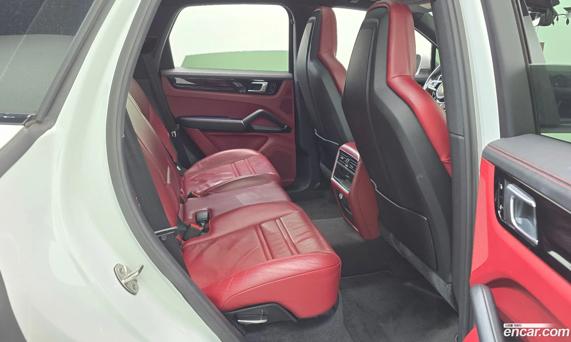 Porsche Cayenne 2019 WP1AA29Y8KDA21680 — 11
