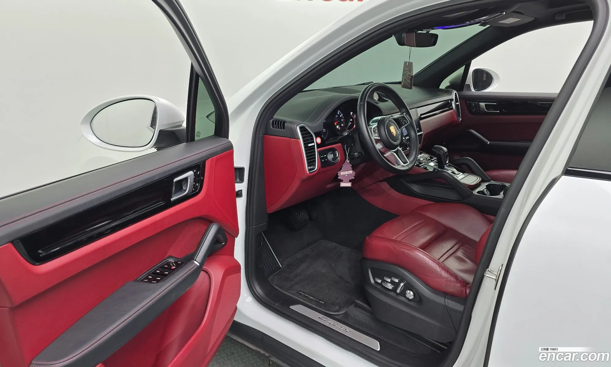 Porsche Cayenne 2019 WP1AA29Y8KDA21680 — 10