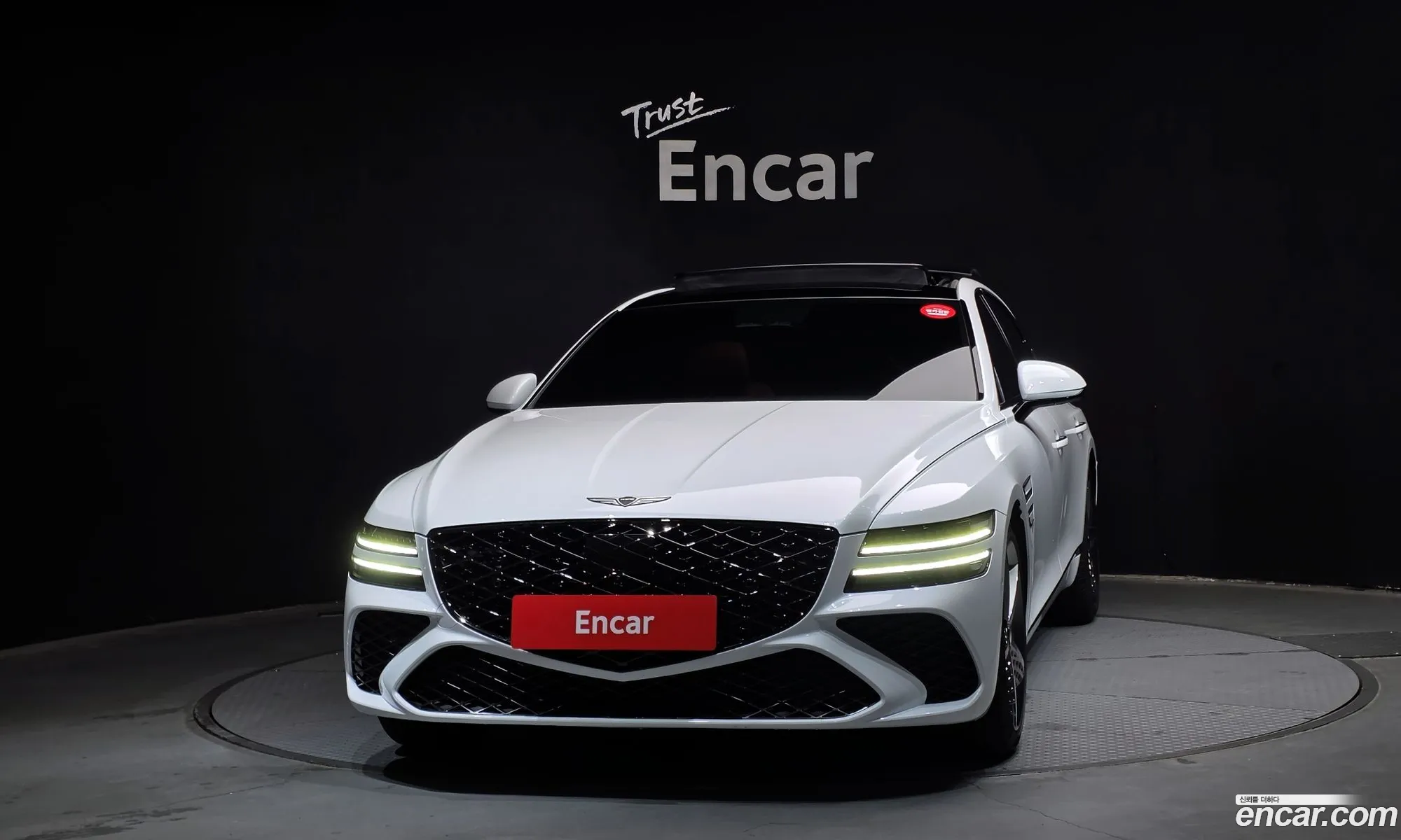 Genesis G80 2024 — 2