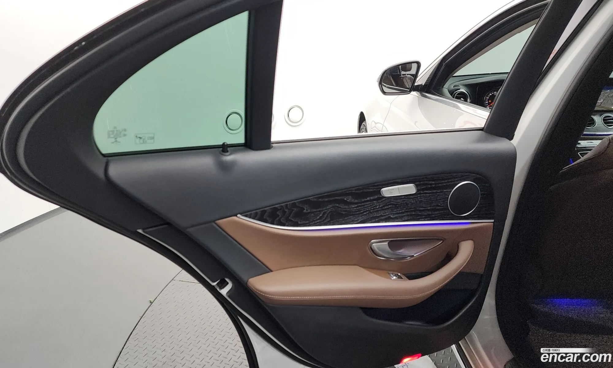 Mercedes-Benz E-Class W213 2017 — 6