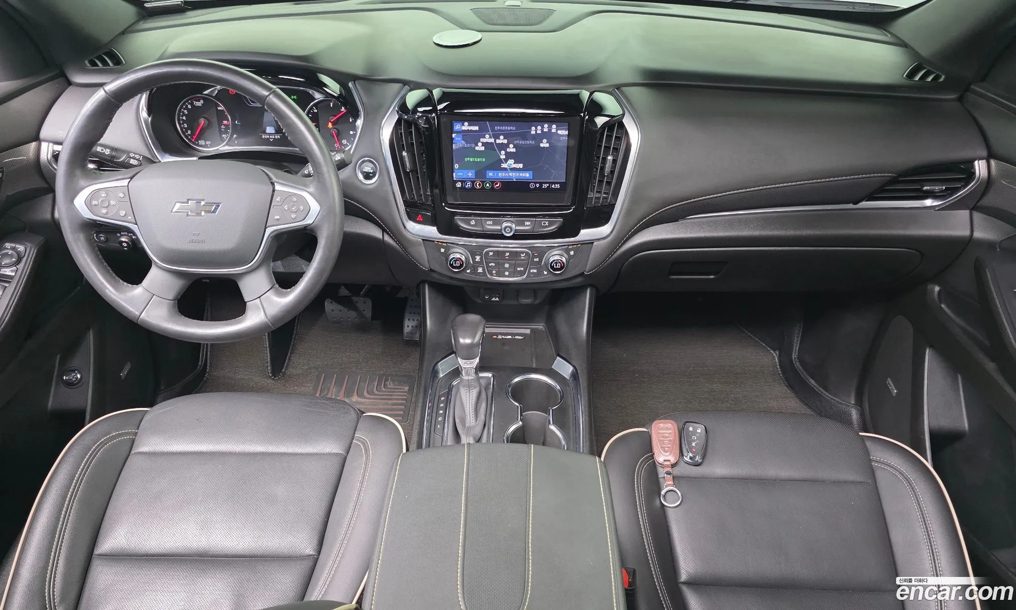 Chevrolet (GM Daewoo) Traverse 2022 — 4