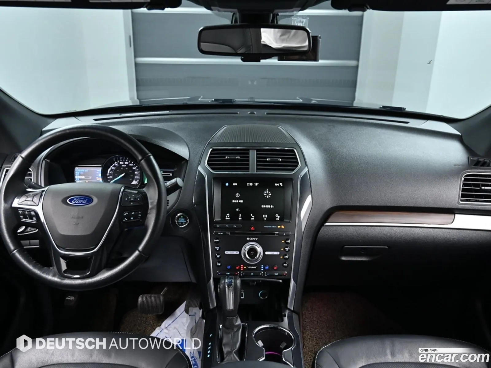 Ford Explorer 2018 — 9