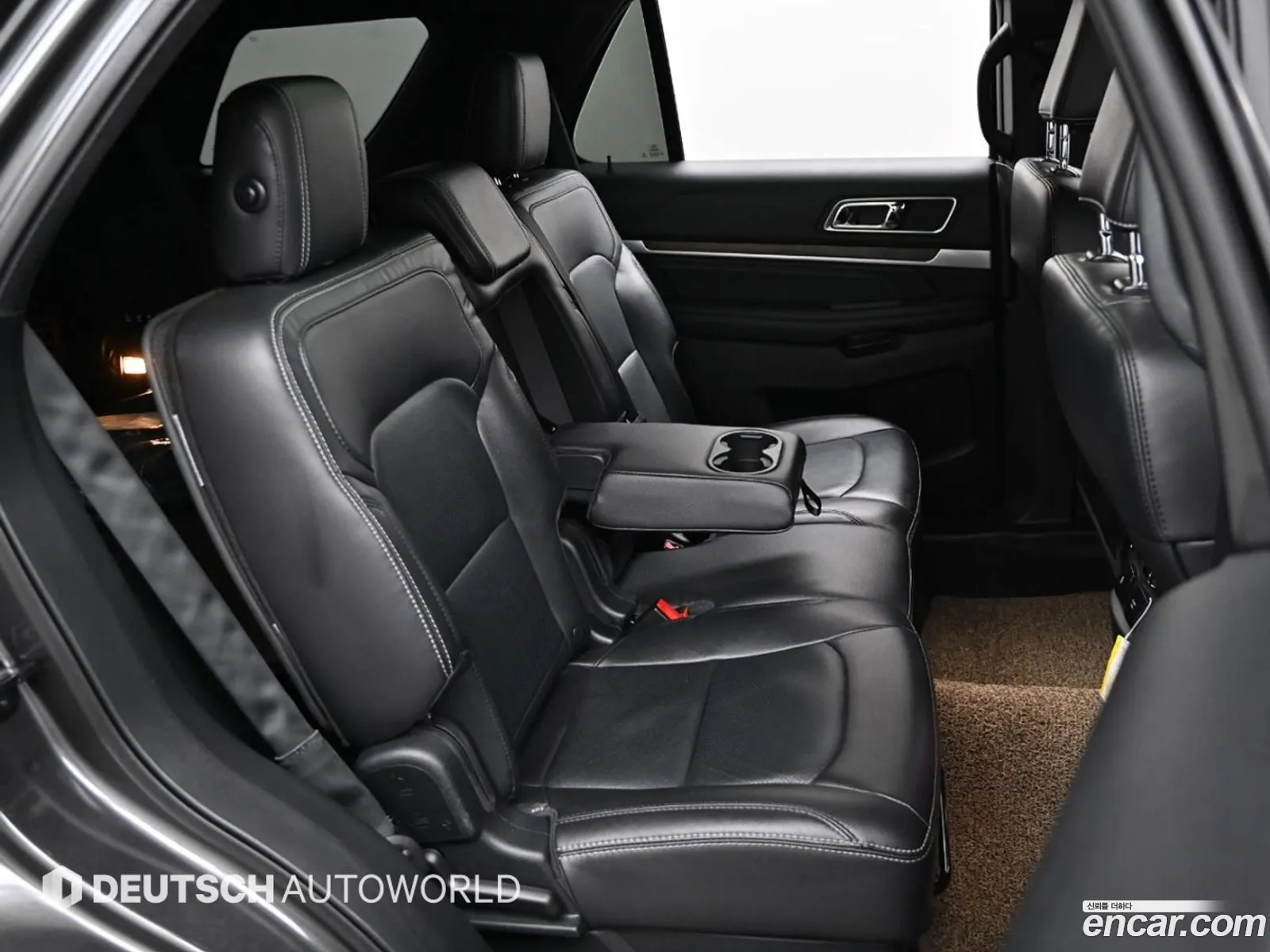 Ford Explorer 2018 — 4