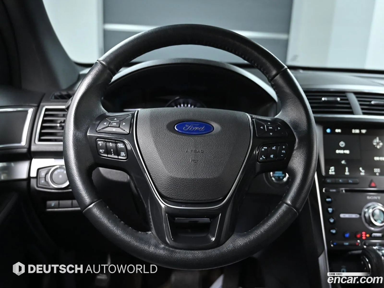 Ford Explorer 2018 — 14