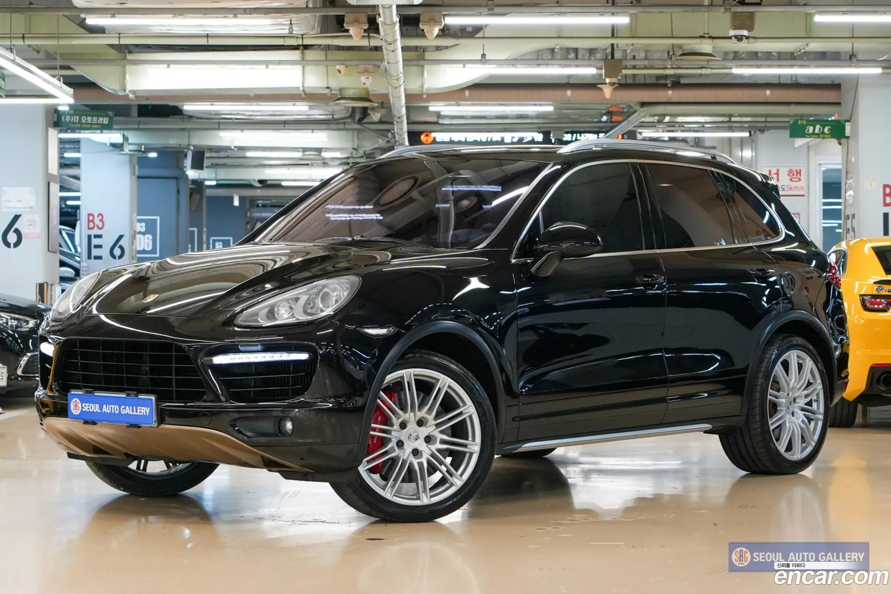 Porsche Cayenne 2011 — 16