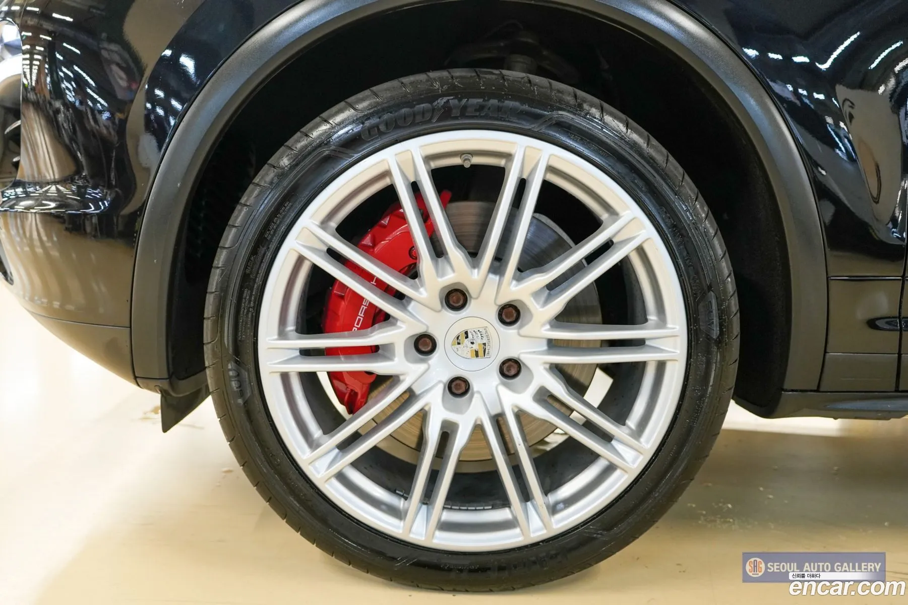 Porsche Cayenne 2011 — 9