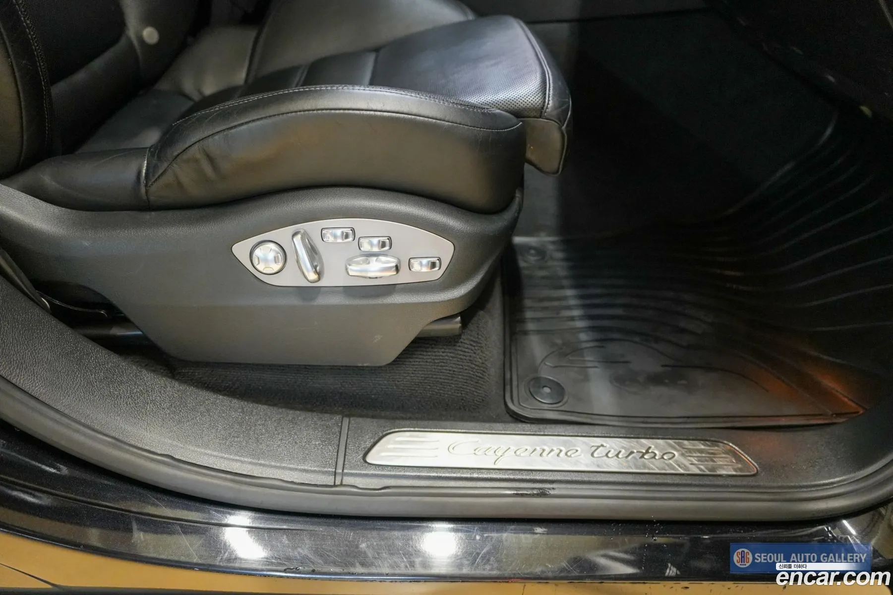 Porsche Cayenne 2011 — 19