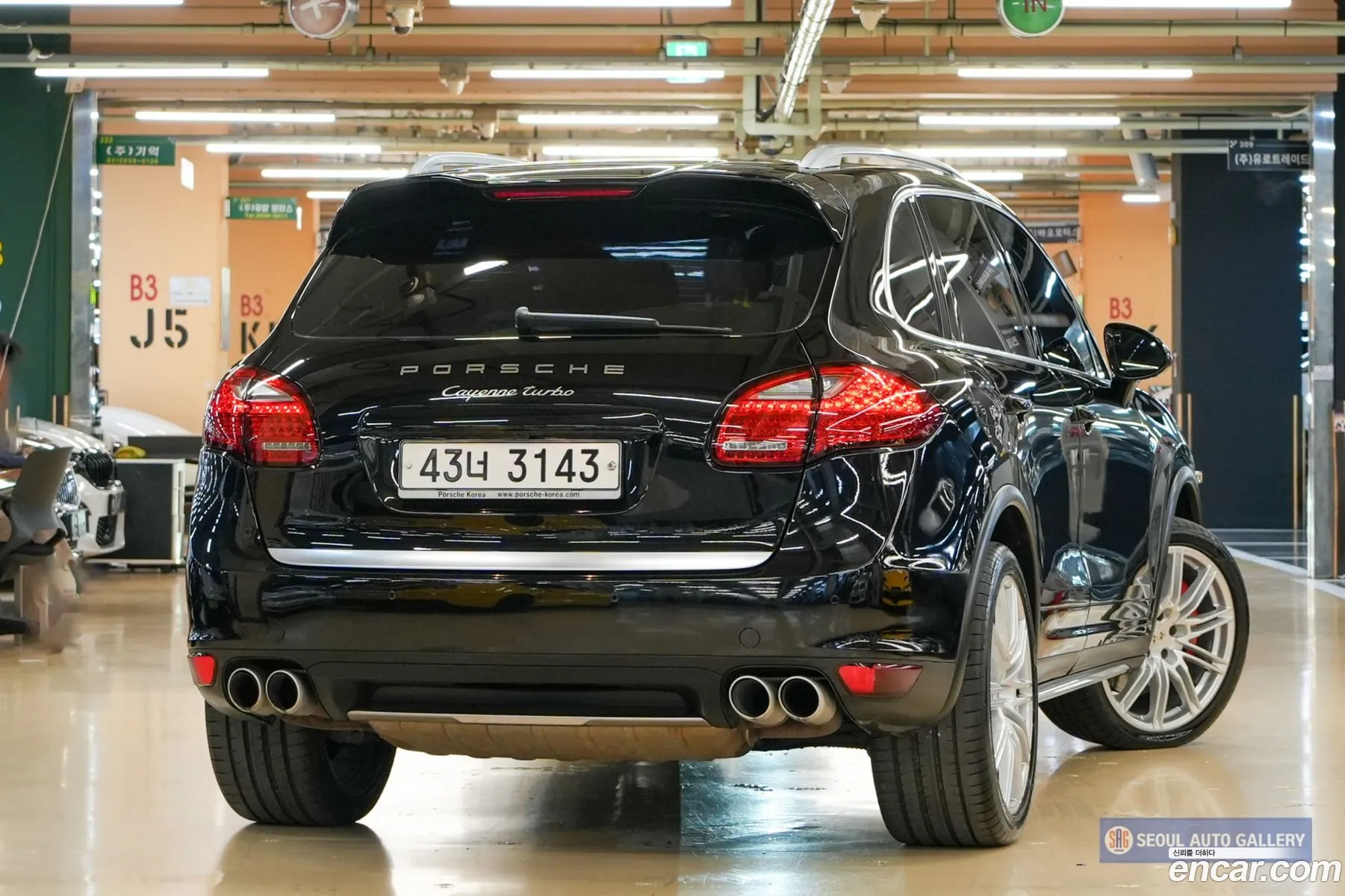 Porsche Cayenne 2011 — 15