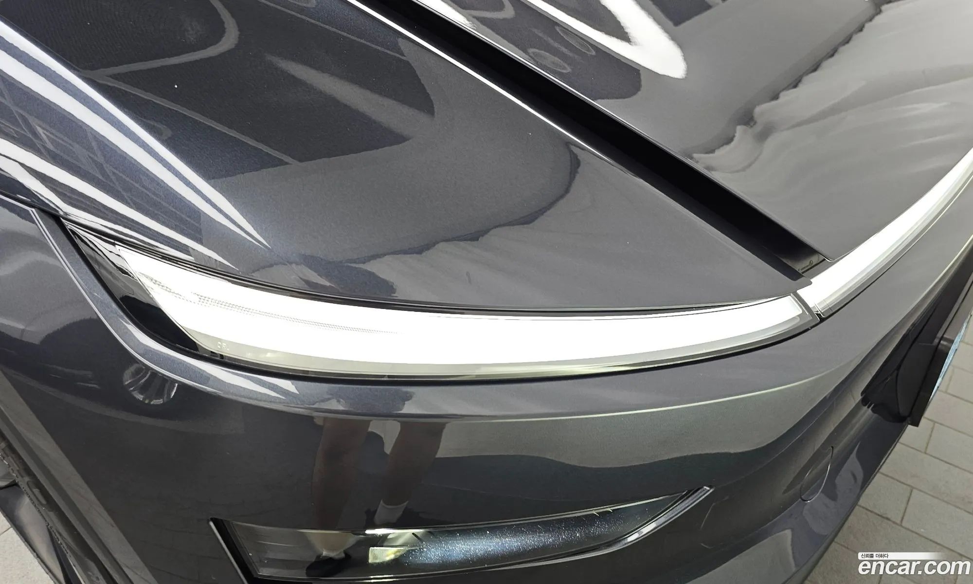 Tesla Model Y 2025 — 7